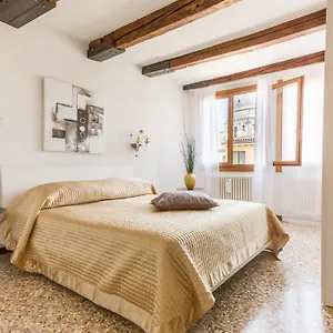  Apartament Accademia Charm By Wonderful Italy